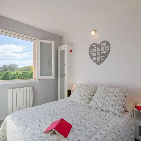 Apartment La Nuit De Mai-6 By Interhome
